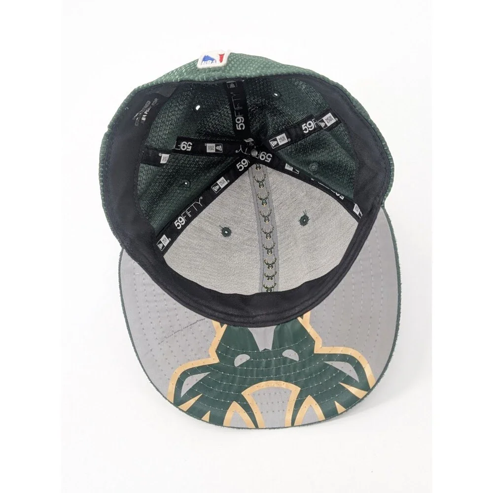 New Era Milwaukee Bucks NBA Green Suede Feel Snapback Hat One Size Fits All
